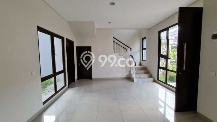 Dijual Rumah Luas Megah Dengan View Cantik di BSD, Tangerang Dijual Rumah Luas Megah Dengan View Cantik di BSD, Tangerang