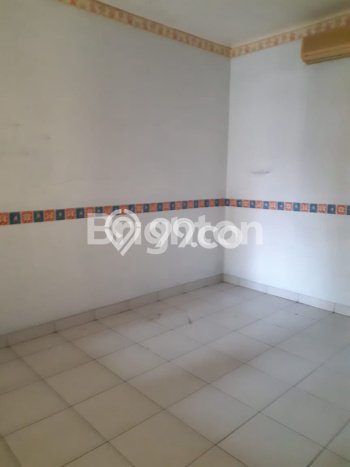 SPECIAL OFFER! Rumah Nyaman di Kelapa Dua, LT 200m² Bangunan 360m² SPECIAL OFFER! Rumah Nyaman di Kelapa Dua, LT 200m² Bangunan 360m²