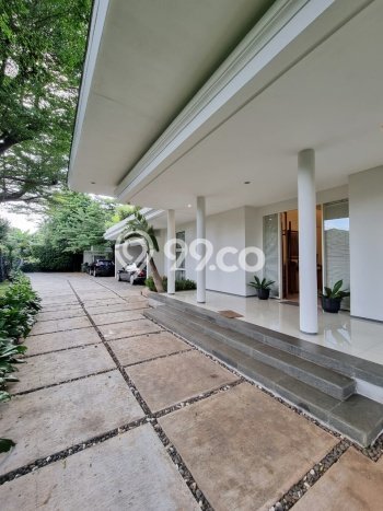 Ready to Use! Luxury House LT 1600m2 Desain Modern di Ampera Ready to Use! Luxury House LT 1600m2 Desain Modern di Ampera