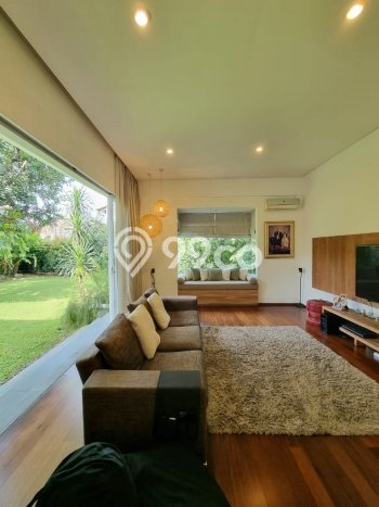 Ready to Use! Luxury House LT 1600m2 Desain Modern di Ampera Ready to Use! Luxury House LT 1600m2 Desain Modern di Ampera