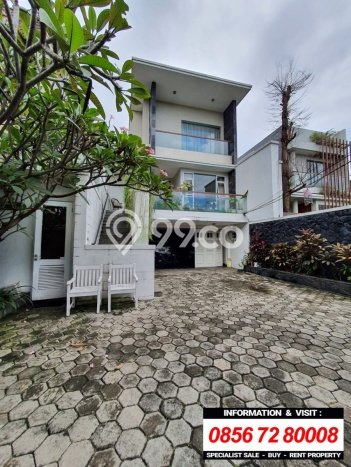 Dijual Rumah Premium dengan Fasilitas Sekitar Komplit di Cilandak, Jakarta Selatan Dijual Rumah Premium dengan Fasilitas Sekitar Komplit di Cilandak, Jakarta Selatan
