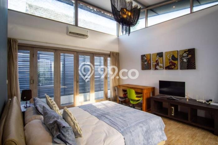 Hot Offer Hunian Mewah Ideal dan Luas di Kerobokan, Badung Hot Offer Hunian Mewah Ideal dan Luas di Kerobokan, Badung