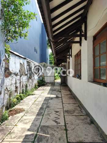 Rumah Mewah Dijual LT 710m2 di Semarang Timur, Semarang Rumah Mewah Dijual LT 710m2 di Semarang Timur, Semarang