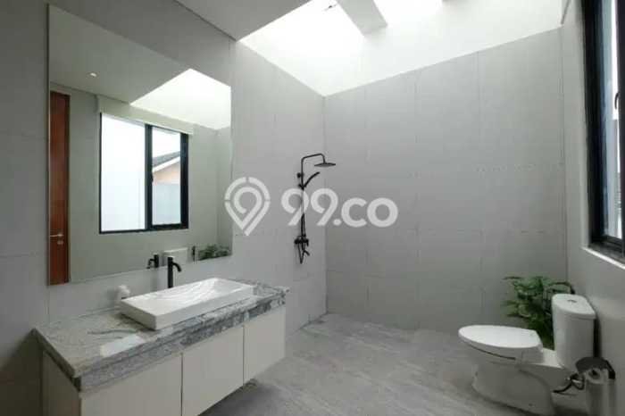 Dijual Rumah Mewah Megah Dengan View Eksklusif di Modernland, Tangerang Dijual Rumah Mewah Megah Dengan View Eksklusif di Modernland, Tangerang