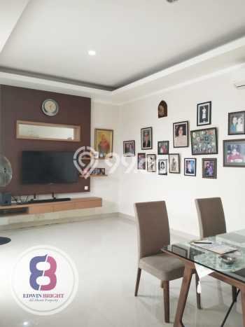 For Sale! Premium House LT 204m2 Desain Elegan di Bintaro For Sale! Premium House LT 204m2 Desain Elegan di Bintaro