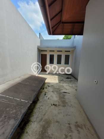 Rumah Elit LB 300m2 Siap Huni Desain Elegan di Sentul City, Bogor Rumah Elit LB 300m2 Siap Huni Desain Elegan di Sentul City, Bogor