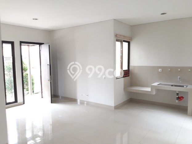Rumah Nyaman di BSD City, 2 KM, Lingkungan Strategis, LT 112m² Bangunan 92m² Rumah Nyaman di BSD City, 2 KM, Lingkungan Strategis, LT 112m² Bangunan 92m²