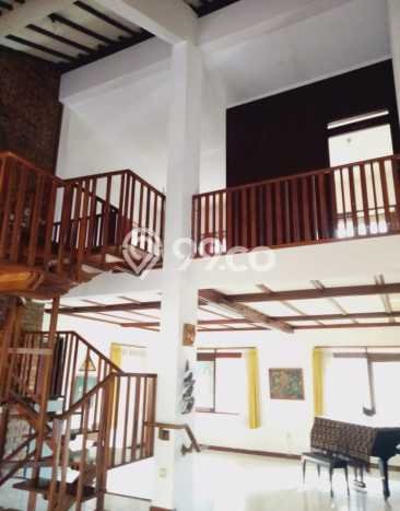 Jual Rumah Mewah Elegan Dengan View Eksklusif di Dago, Bandung Jual Rumah Mewah Elegan Dengan View Eksklusif di Dago, Bandung