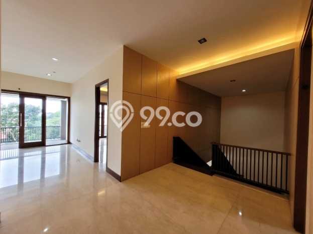 For Sale! Luxury House LT 529m2 Desain Elegan di Setra Duta For Sale! Luxury House LT 529m2 Desain Elegan di Setra Duta