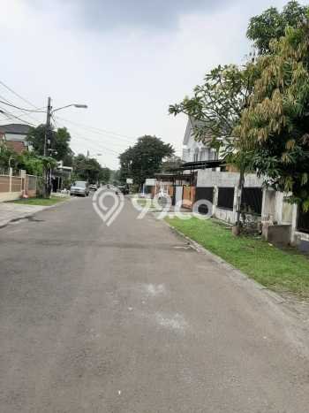Rumah Modern 3 Kamar LT 250m2 di BSD Rumah Modern 3 Kamar LT 250m2 di BSD