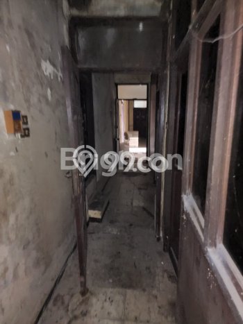 Rumah Elit LB 189m2 Siap Pakai Desain Elegan di Kota, Jakarta Barat Rumah Elit LB 189m2 Siap Pakai Desain Elegan di Kota, Jakarta Barat