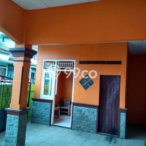 Rumah Modern Cantik 7 KT Bisa Langsung Pindah di Bogor Barat Rumah Modern Cantik 7 KT Bisa Langsung Pindah di Bogor Barat