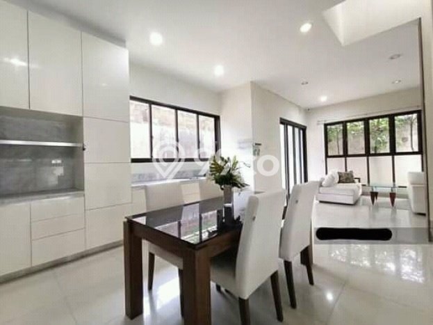 Hunian Mewah LB 350m2 Siap Pakai Desain Elegan di Sentul City, Bogor Hunian Mewah LB 350m2 Siap Pakai Desain Elegan di Sentul City, Bogor