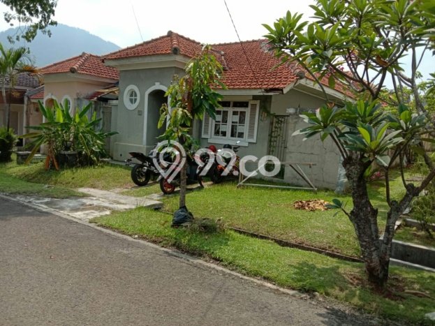 Rumah Minimalis 2 KT LT 150m2 di Sentul City Rumah Minimalis 2 KT LT 150m2 di Sentul City