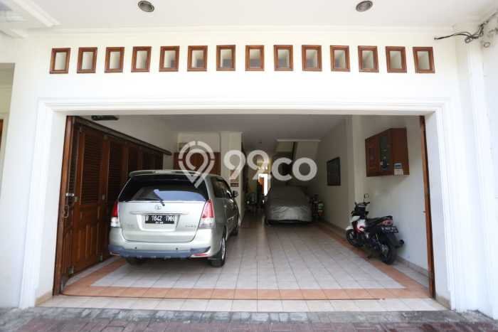 Rumah Elit Modern Siap Huni di Kuningan Jakarta Selatan Rumah Elit Modern Siap Huni di Kuningan Jakarta Selatan