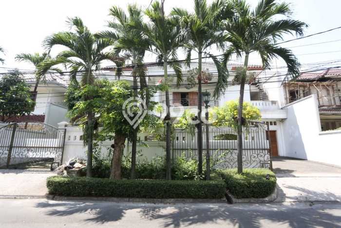 Rumah Elit Modern Siap Huni di Kuningan Jakarta Selatan Rumah Elit Modern Siap Huni di Kuningan Jakarta Selatan
