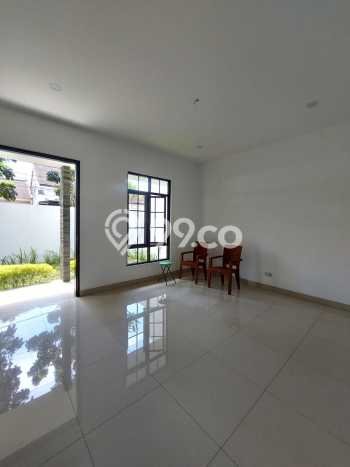 Rumah Elit Modern Tanpa Renovasi di Bangka Jakarta Selatan Rumah Elit Modern Tanpa Renovasi di Bangka Jakarta Selatan