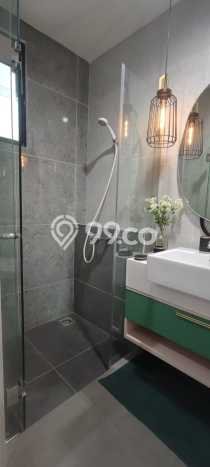 Rumah Luxury Modern Tanpa Renovasi di Cikokol Tangerang Rumah Luxury Modern Tanpa Renovasi di Cikokol Tangerang
