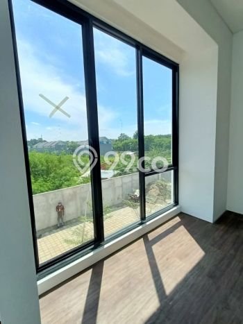 Dijual Rumah Eksklusif 3 KT di Cinere, Jakarta Selatan Dijual Rumah Eksklusif 3 KT di Cinere, Jakarta Selatan