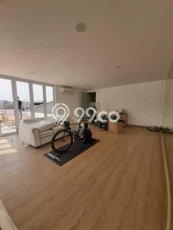 For Sale! Luxury House LT 348m2 Desain Elegan di BSD For Sale! Luxury House LT 348m2 Desain Elegan di BSD