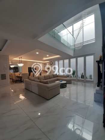 For Sale! Luxury House LT 348m2 Desain Elegan di BSD For Sale! Luxury House LT 348m2 Desain Elegan di BSD