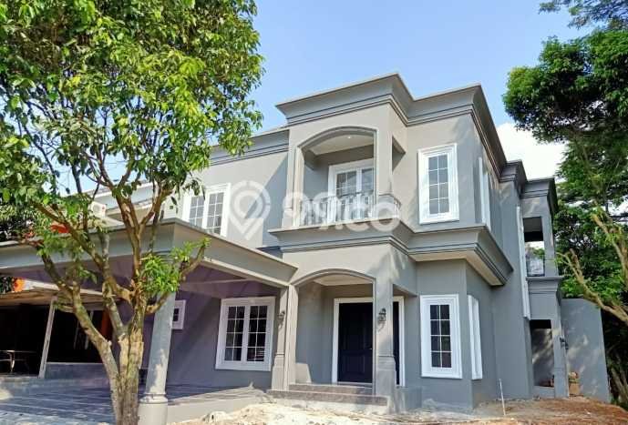 Rumah Mewah LB 320m2 Siap Huni Desain Elegan di BSD Delatinos, Tangerang Rumah Mewah LB 320m2 Siap Huni Desain Elegan di BSD Delatinos, Tangerang