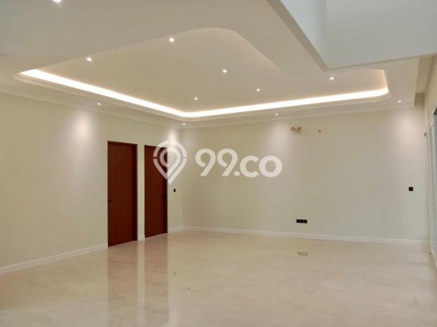 Rumah Mewah LB 320m2 Siap Huni Desain Elegan di BSD Delatinos, Tangerang Rumah Mewah LB 320m2 Siap Huni Desain Elegan di BSD Delatinos, Tangerang