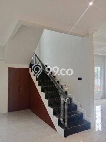 Rumah Mewah LB 320m2 Siap Huni Desain Elegan di BSD Delatinos, Tangerang Rumah Mewah LB 320m2 Siap Huni Desain Elegan di BSD Delatinos, Tangerang