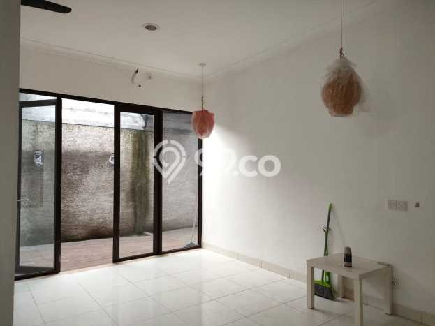Jarang Ada! Rumah Sewa 3 Kamar Nyaman Siap Huni BSD Jarang Ada! Rumah Sewa 3 Kamar Nyaman Siap Huni BSD