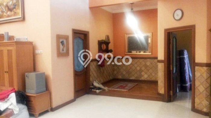 Jual Rumah Luas Elegan Dengan View Eksklusif di Semolowaru, Surabaya Jual Rumah Luas Elegan Dengan View Eksklusif di Semolowaru, Surabaya