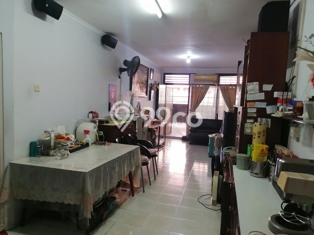 Rumah Mewah LB 180m2 Siap Huni Desain Elegan di Petojo, Jakarta Pusat Rumah Mewah LB 180m2 Siap Huni Desain Elegan di Petojo, Jakarta Pusat