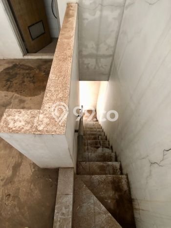 Rumah Elit Modern Tanpa Renovasi di BSD Tangerang Rumah Elit Modern Tanpa Renovasi di BSD Tangerang