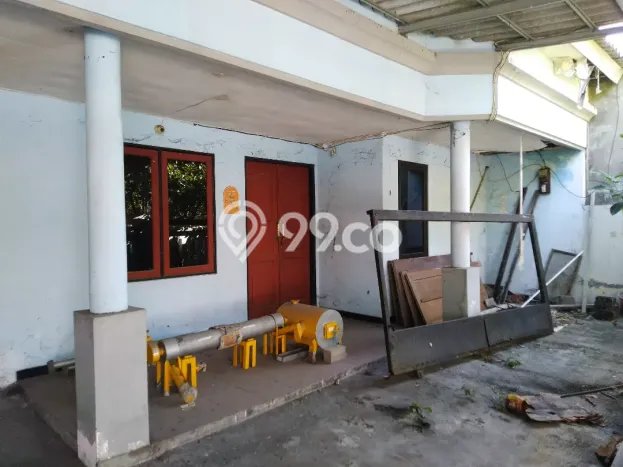 Jual Rumah Favorit Siap Huni LB 140m2 di Rungkut, Surabaya Jual Rumah Favorit Siap Huni LB 140m2 di Rungkut, Surabaya