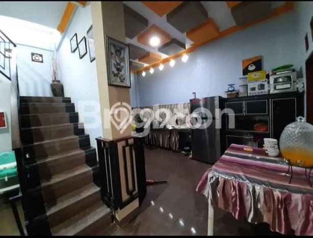 Rumah Terawat di Balikpapan Timur, Balikpapan, LT 200m2m² Bangunan 176m2m² HARGA MENARIK! Rumah Terawat di Balikpapan Timur, Balikpapan, LT 200m2m² Bangunan 176m2m² HARGA MENARIK!