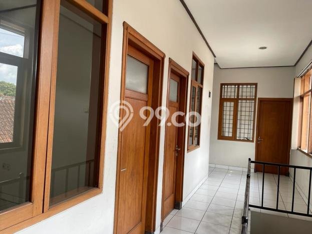 Rumah Elit LB 1185m2 Siap Pakai Desain Elegan di Riau, Bandung Rumah Elit LB 1185m2 Siap Pakai Desain Elegan di Riau, Bandung