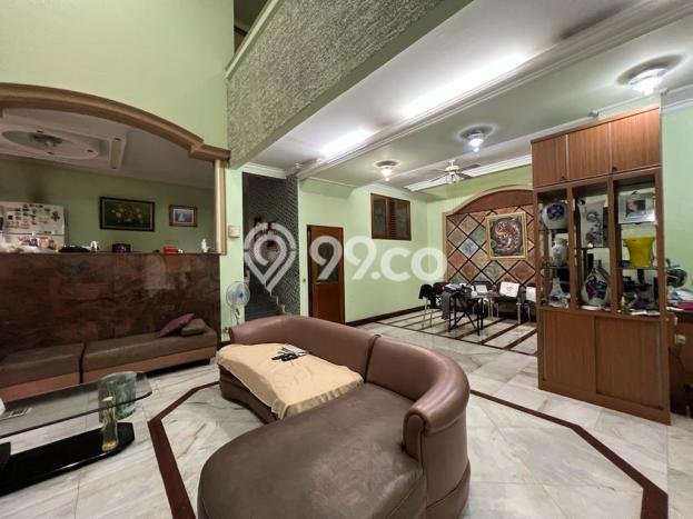 Rumah Mewah Siap Huni LT 245m2 di Kembangan, Jakarta Barat Rumah Mewah Siap Huni LT 245m2 di Kembangan, Jakarta Barat