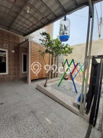 For Sale Rumah 3 Kamar Lokasi Strategis Bagus dan Strategis di Cipondoh For Sale Rumah 3 Kamar Lokasi Strategis Bagus dan Strategis di Cipondoh