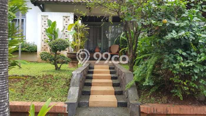 Ready to Use! Luxury House LT 615m2 Desain Modern di Bintaro Ready to Use! Luxury House LT 615m2 Desain Modern di Bintaro