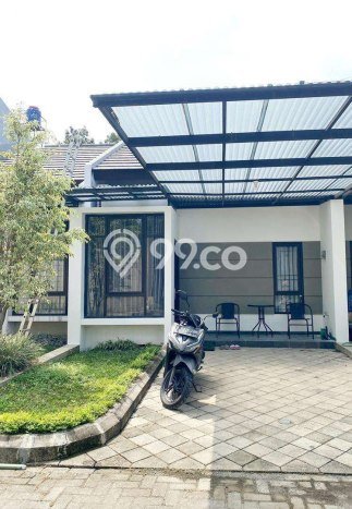 HUNIAN BERKELAS! Rumah Exclusive Arcamanik, Bandung, Luas Tanah 77m² LB 50m² HUNIAN BERKELAS! Rumah Exclusive Arcamanik, Bandung, Luas Tanah 77m² LB 50m²
