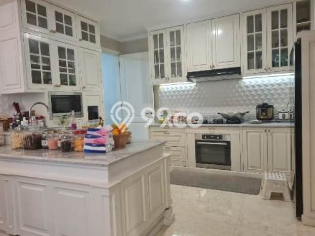 Rumah Elit LB 500m2 Siap Pakai Desain Elegan di Cipete, Jakarta Selatan Rumah Elit LB 500m2 Siap Pakai Desain Elegan di Cipete, Jakarta Selatan