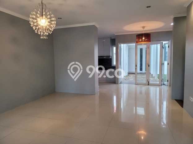 For Sale! Luxury House LT 200m2 Desain Modern di BSD For Sale! Luxury House LT 200m2 Desain Modern di BSD