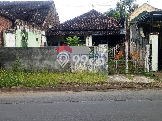 Rumah Strategis Modern Lb 249m2 di Semen, Kediri Rumah Strategis Modern Lb 249m2 di Semen, Kediri