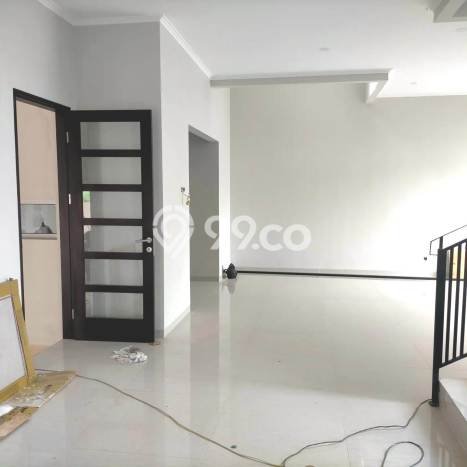 Ready to Use! Luxury House LT 205m2 Desain Elegan di BSD City Ready to Use! Luxury House LT 205m2 Desain Elegan di BSD City