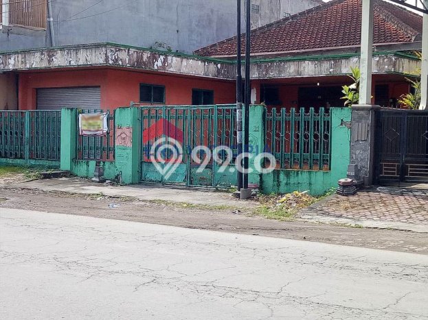 Rumah Mewah Siap Huni LT 1050m2 di Pesantren, Kediri Rumah Mewah Siap Huni LT 1050m2 di Pesantren, Kediri