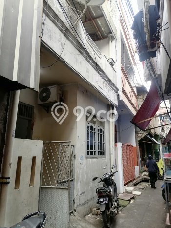 Rumah Nyaman 4 KT LB 70m2 Kondisi Bagus di Tamansari Rumah Nyaman 4 KT LB 70m2 Kondisi Bagus di Tamansari