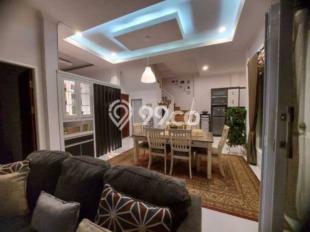 UNIT TERBATAS! Rumah di Pekanbaru Kota, 5 KM, Luas 160m² LB 210m² UNIT TERBATAS! Rumah di Pekanbaru Kota, 5 KM, Luas 160m² LB 210m²