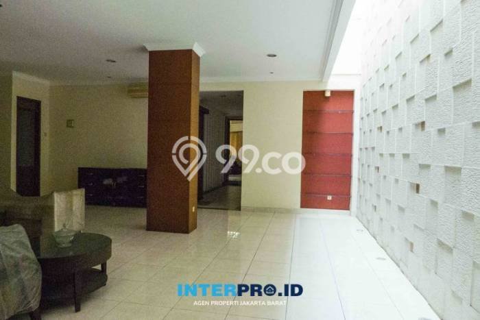 Jual Rumah Luas Megah Dengan View Eksklusif di Sektor 9-Bintaro, Tangerang Selatan Jual Rumah Luas Megah Dengan View Eksklusif di Sektor 9-Bintaro, Tangerang Selatan
