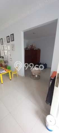 For Sale! Premium House LT 200m2 Desain Modern di Pakuwon Indah For Sale! Premium House LT 200m2 Desain Modern di Pakuwon Indah