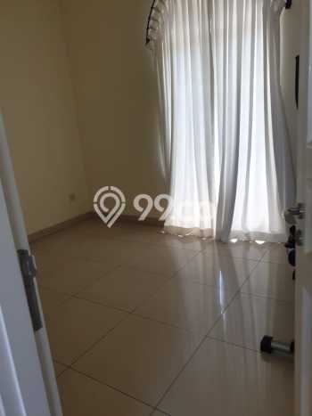 For Sale! Luxury House LT 250m2 Desain Elegan di Green Lake City For Sale! Luxury House LT 250m2 Desain Elegan di Green Lake City