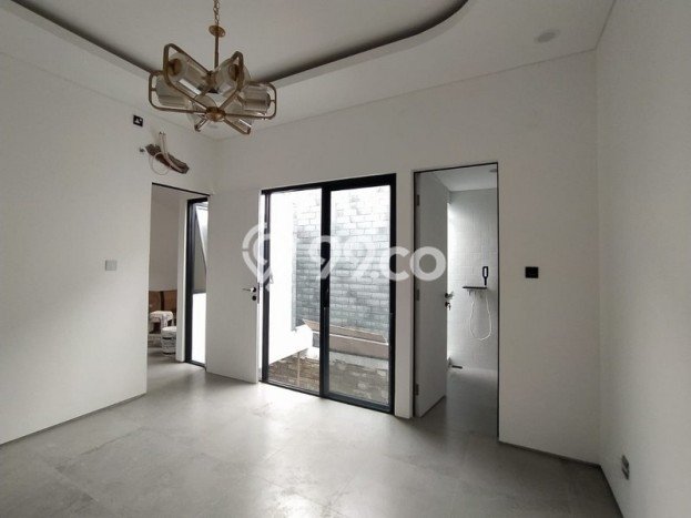 Bisa KPR! Rumah Cibubur, Jakarta Timur, Luas 94m² LB 95m² Bisa KPR! Rumah Cibubur, Jakarta Timur, Luas 94m² LB 95m²